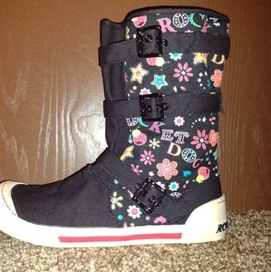 Rocket Dog canvas boots